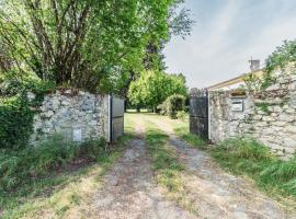 Douceur Girondine, hotel i Saint-Selve