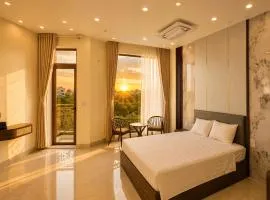 O Lily Hotel