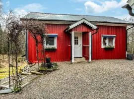 Awesome Home In Fristad With Wifi