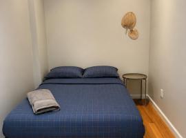 Comfortable, Budget City Apartments-2, hótel í New York
