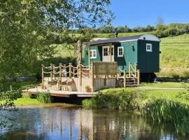 Melbury Hut