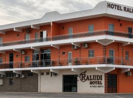 Raludi Hotel, hotell sihtkohas Barcarena