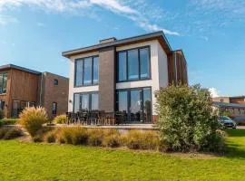 Aan de Maas - Maas Villa Havenzicht 10p