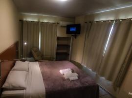 Hotel Vila Rica Flat, хотел в Резенди