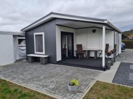 Mein Mosel-Chalet, Haus Birke, Hotel in Koblenz