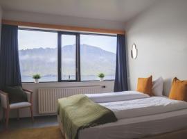The Cliff Hotel, hotel a Neskaupstaður