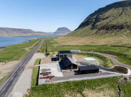 Búlandshöfði family paradise, hotel v destinaci Grundarfjordur