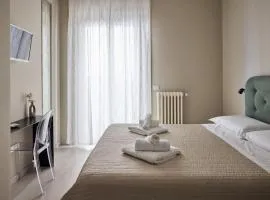 19 10 Rooms