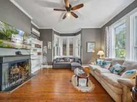 Serenity Manor 1BR Private Historic Home First Flr