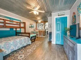 1 Mi to Ocean Isle Beach! Studio w/ Outdoor Oasis