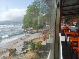 Santo Domingo में, होटल Miraflores Beach Lodge