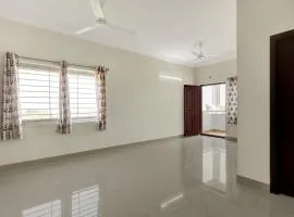 Super OYO Hotel O Ramaraopet Near Kakinada Beach
