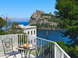 Don Felipe Boutique Hotel, hotel u gradu 'Ischia Town'