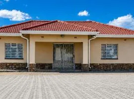 Family Home in Matsheumhlophe