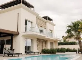 Limonaia Luxury Villa