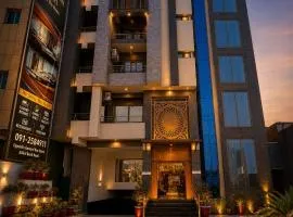 Sapphire Stays Hotel And Restaurant