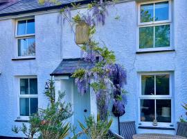 앰루크에 위치한 호텔 Anglesey 2 bedroom stone cottage dog friendly with EV