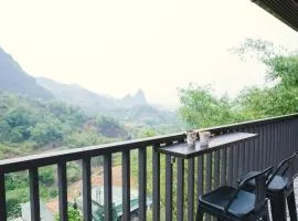 House on a hill with stunning views Hoa Binh Lake