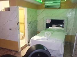 HOTEL FLORES LUCXON, ca, hotel u gradu Karakas