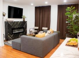 Renovated Everett Home, Hotel in Everett