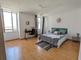 Trésor D'Arbois Appart Centre avec 2 chambres