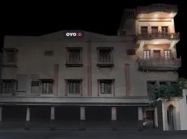 Super HOTEL O 4 SQUARE A LUXURY ROOMS NEAR RDC MAIN MARKET