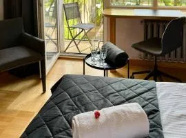 Apartament Kochanowskiego Łódź, 42m2, Wanna, Balkon, Parking, WiFi, Wejście na kod, Manufaktura, Aquapark Fala, Piotrkowska