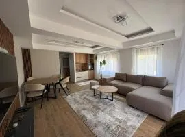 Divine Apartmani