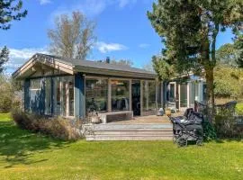 2 Bedroom Cozy Home In Stege