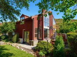 Cardrona Sanctuary by Aotearoa Escapes, hotel din Cardrona
