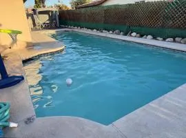 Family Home 4BR with Pool, Jacuzzi, Parking & Free WiFi