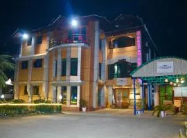 Barzam Lake View Resort