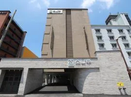 Chuncheon Pine Tree Hotel