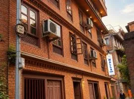 Hotel Malla Inn