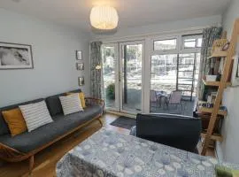 56C South Snowdon Wharf