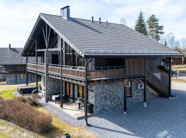 Himos Mökki superior - Chalet Cottage superior ski-in-ski-out, hotel em Jämsä