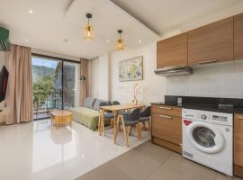 LAGO APARTMENTS BY TROPICLOOK, Hotel in Strand Nai Harn