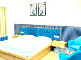K D Motels, hotell i Patiāla