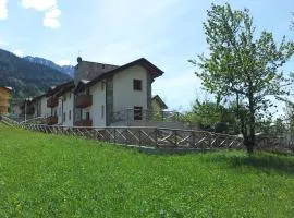 Corno Plazza Garden