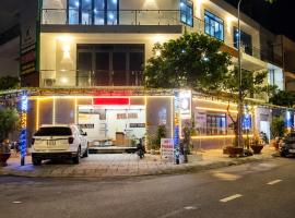 Panda Hotel, hotel a Phước Lai