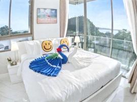 Rocco 513 - Corner 1 bedroom Serviced Apartment with Seaview, khách sạn ở Ao Nang 