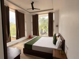 Uforia Homes Munnar, hotel din Anachal