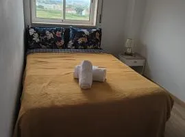 Cozy Private Room Quiet Lisbon Easy Transport Great Value