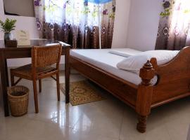 Utulivu Airport & hotspring location, hotell i Boma la Ngombe