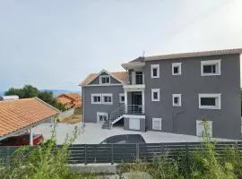 Zeus Cosmos Apartments