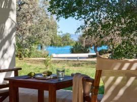 Hydra Beach Resort, khách sạn ở Thermisia