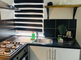 Lovely studio centrally located