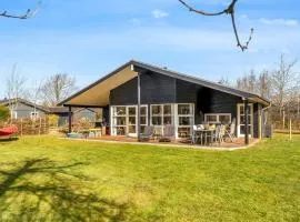 Holiday Home Nanook - 1km to the fjord by Interhome