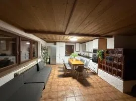 4 Zimmer Moderner Alpen-Chic trifft Tradition bei München OG-R