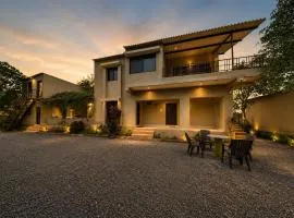 Gir Wildtrack Lodge - Into the Deep Forest